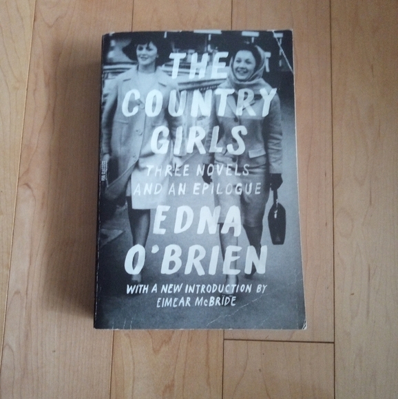 "The Country Girls" by Edna O'Brien - Picture 1 of 4